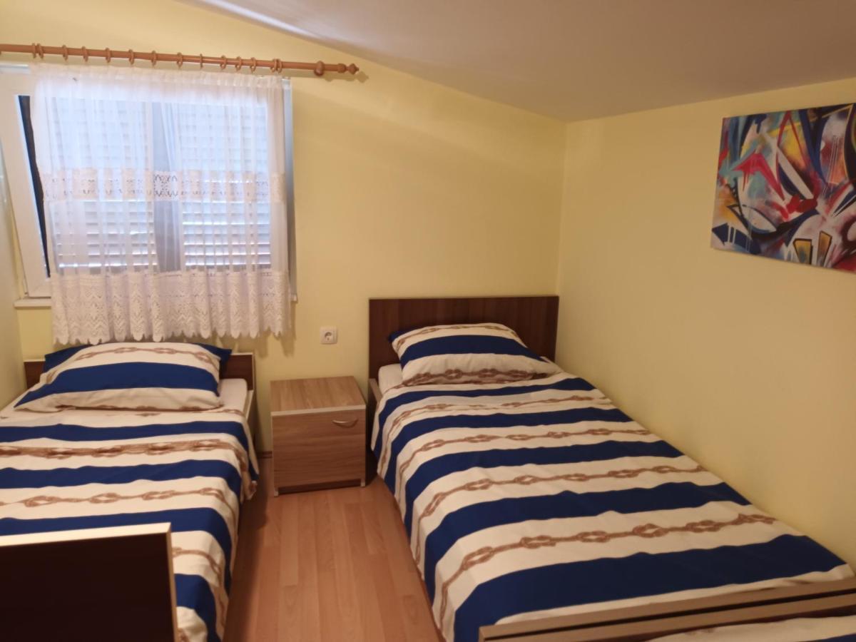 Apartman Zlata 비르 외부 사진