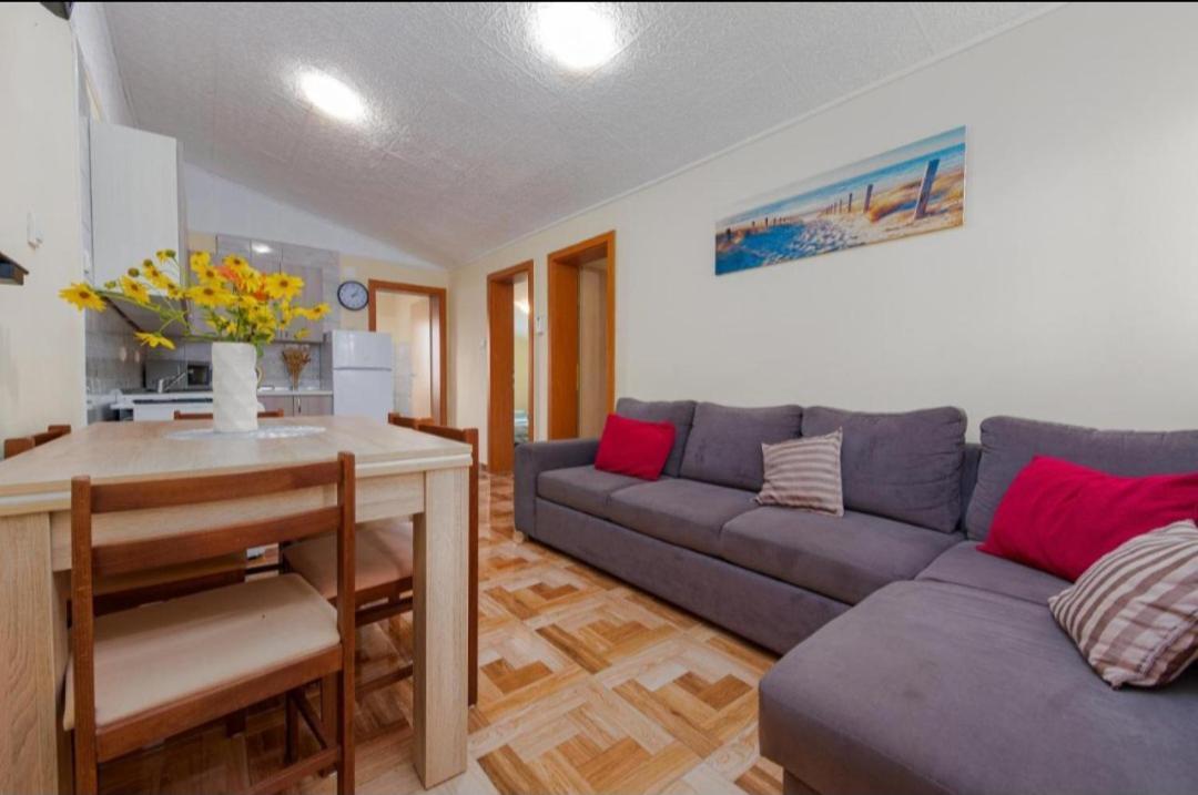Apartman Zlata 비르 외부 사진
