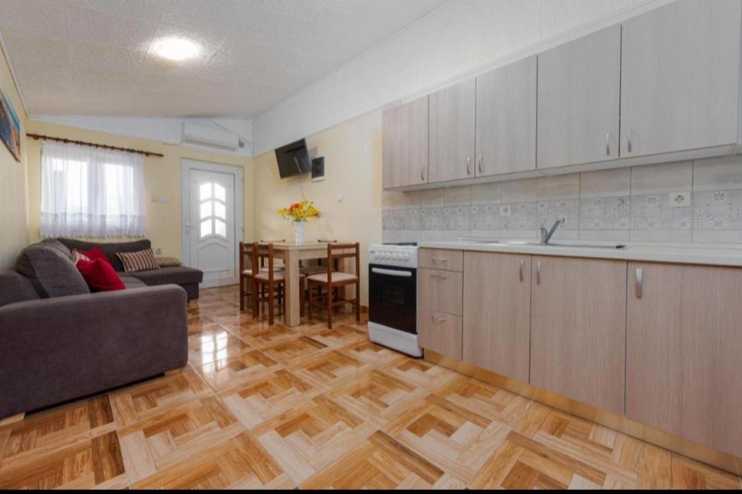 Apartman Zlata 비르 외부 사진